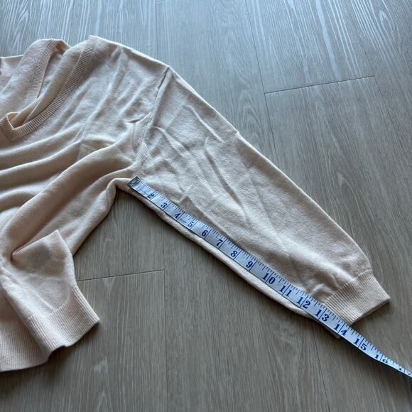 J Crew Cashmere Relaxed V-neck Sweater Womens Medium Muslin White - Picture 10 of 12